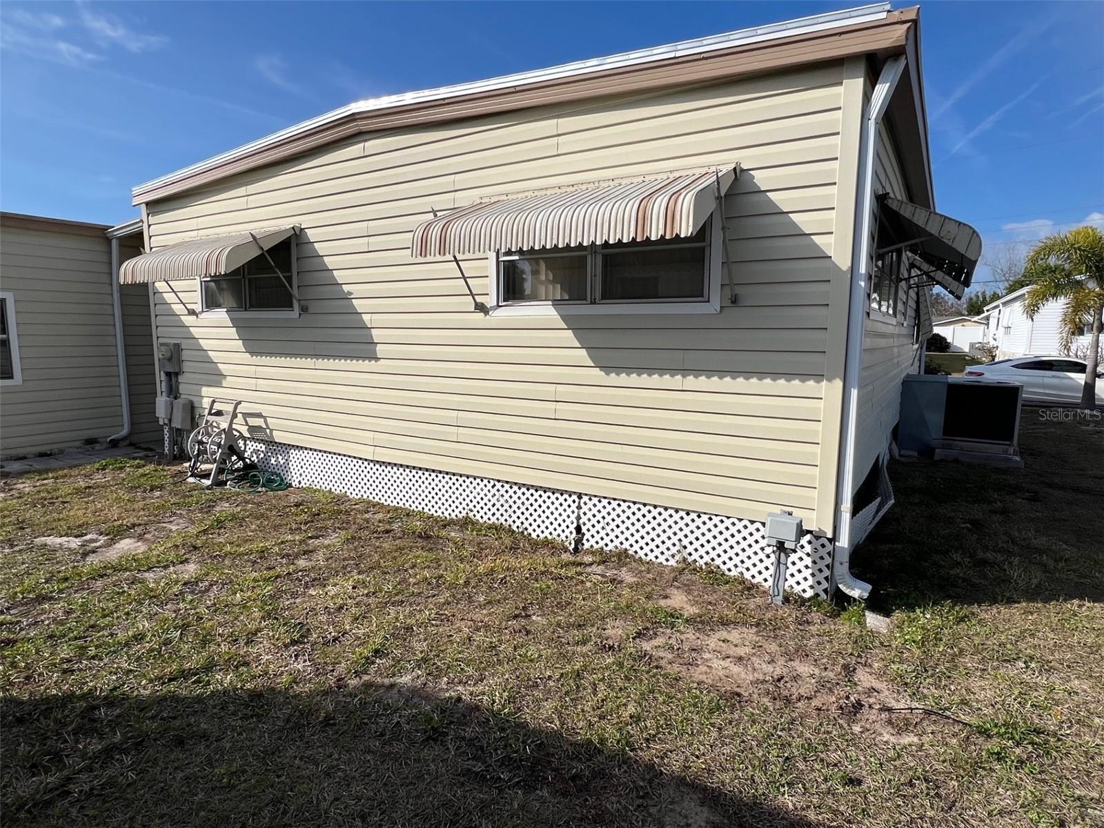 19 PINDO PALM STREET W