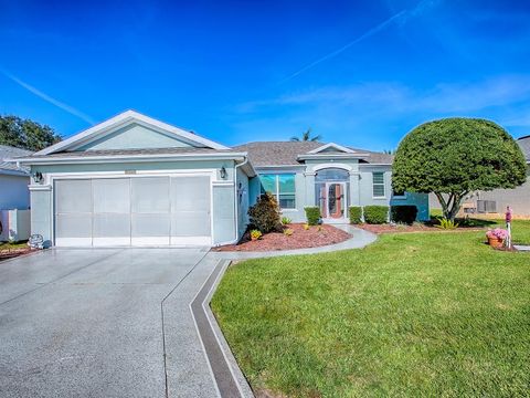 Photo of 353 Grand Vista Trail, Leesburg, FL 34748 (MLS # G5104708)