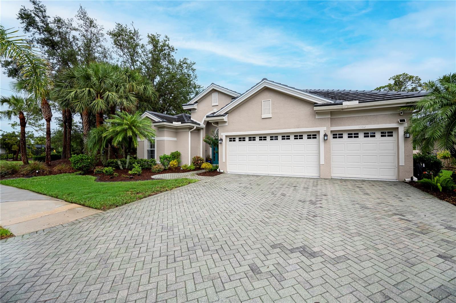 HERON CREEK - Residential