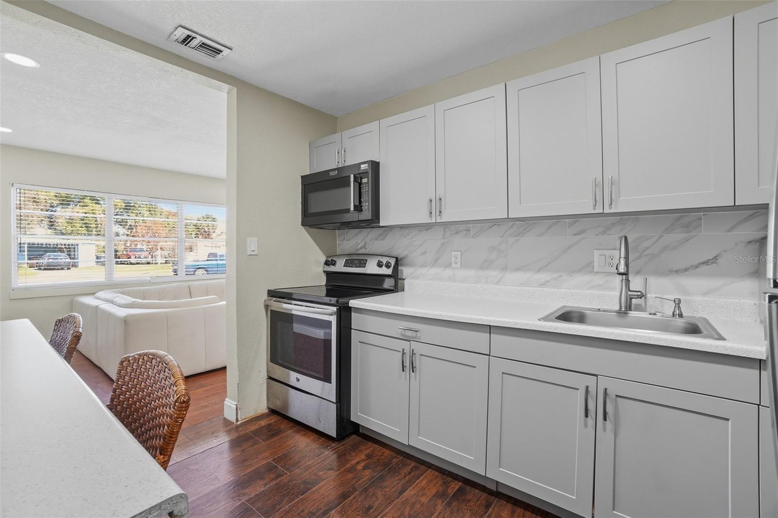 AZALEA PARK REP - Residential Income