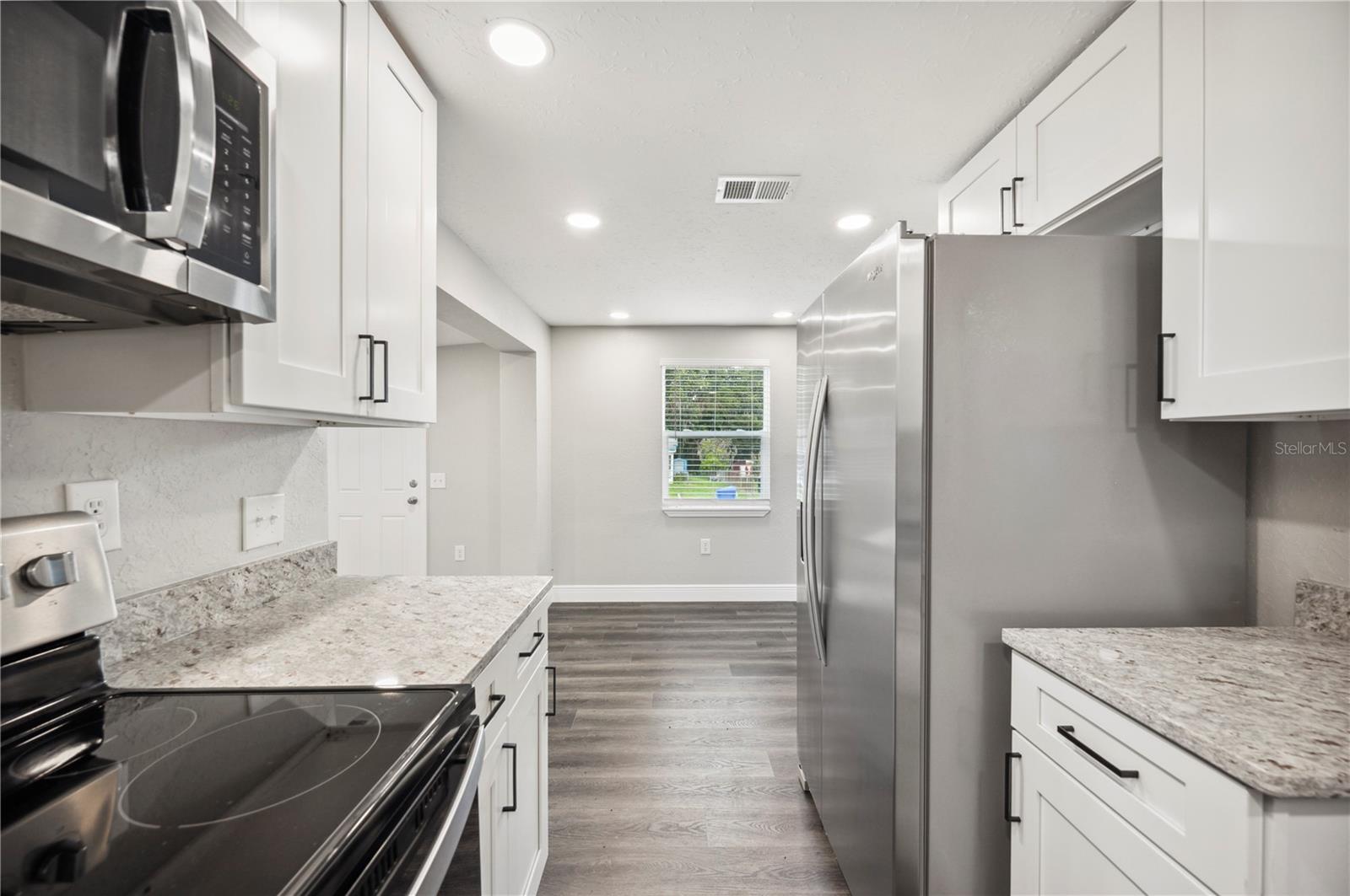 1022 BAYCREST DRIVE