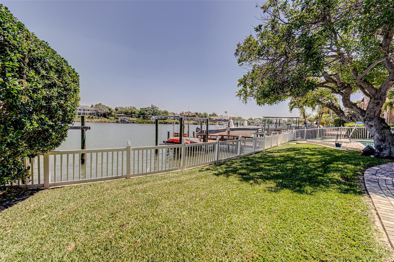 HARBOR BLUFFS SEC 5 - Residential