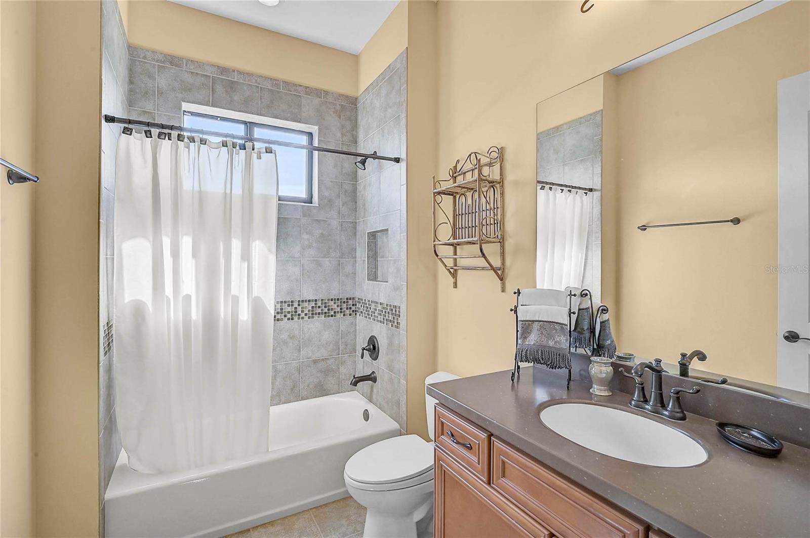 GRAN PARADISO PH 1 - Residential