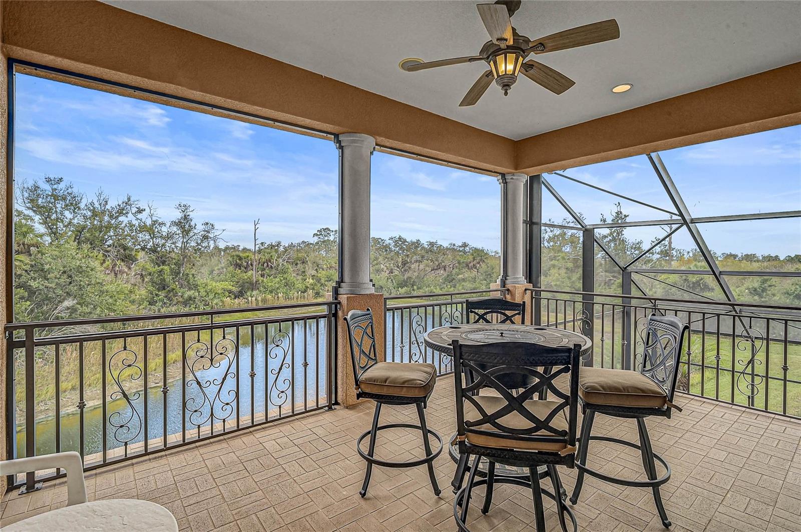 GRAN PARADISO PH 1 - Residential