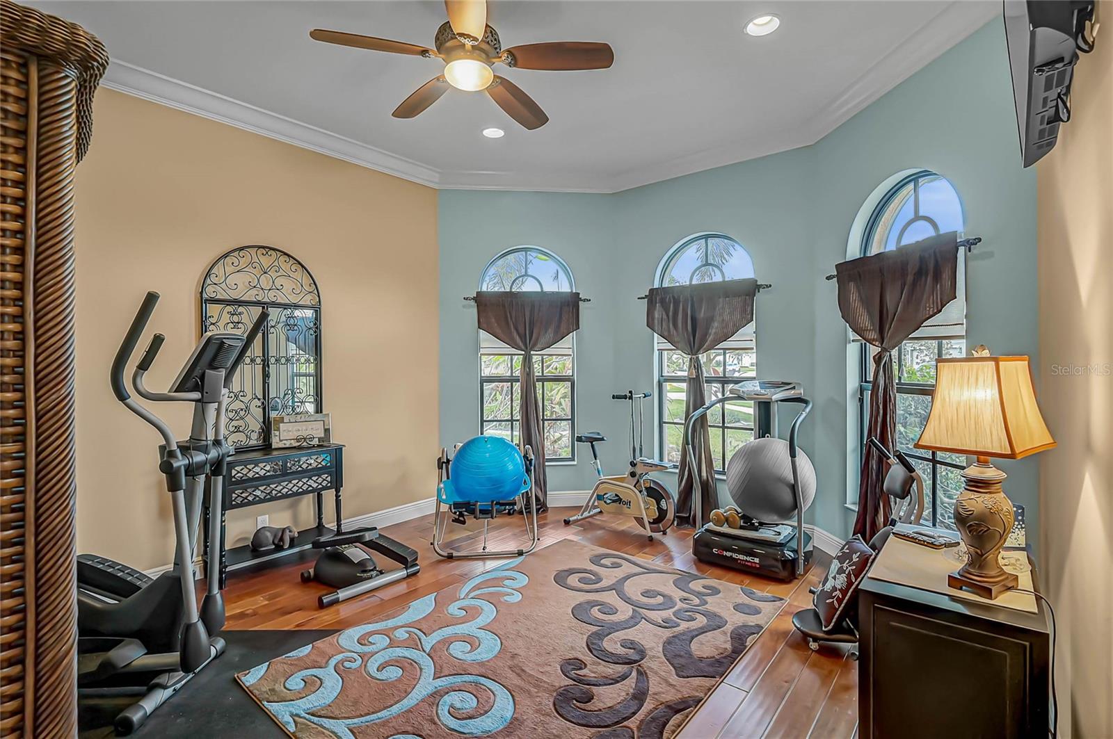 GRAN PARADISO PH 1 - Residential