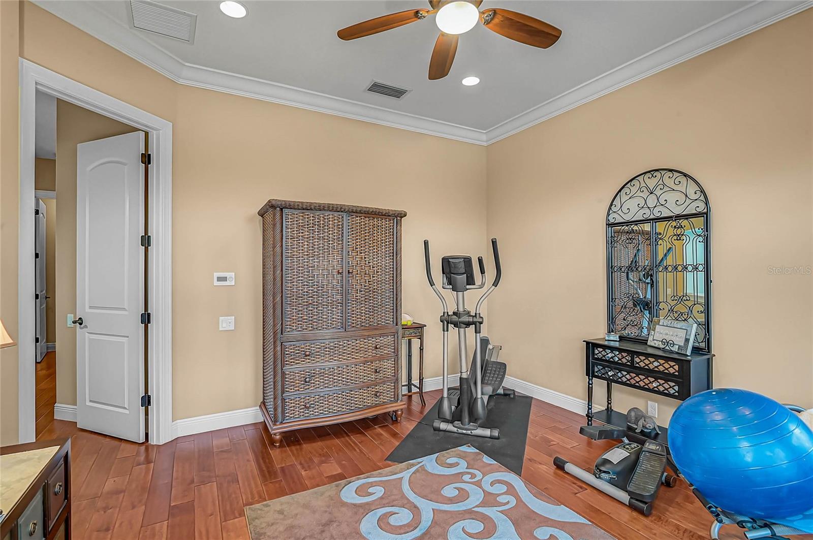 GRAN PARADISO PH 1 - Residential