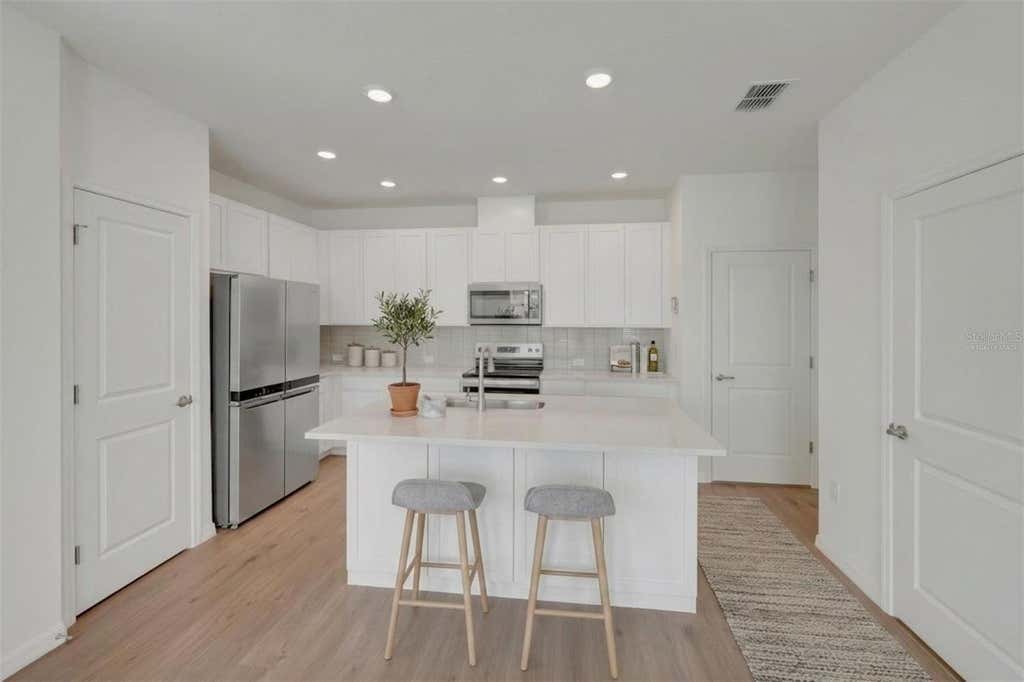 Photo of 6418 Jensen View Avenue, Apollo Beach, FL 33572 (MLS # TB8524358)