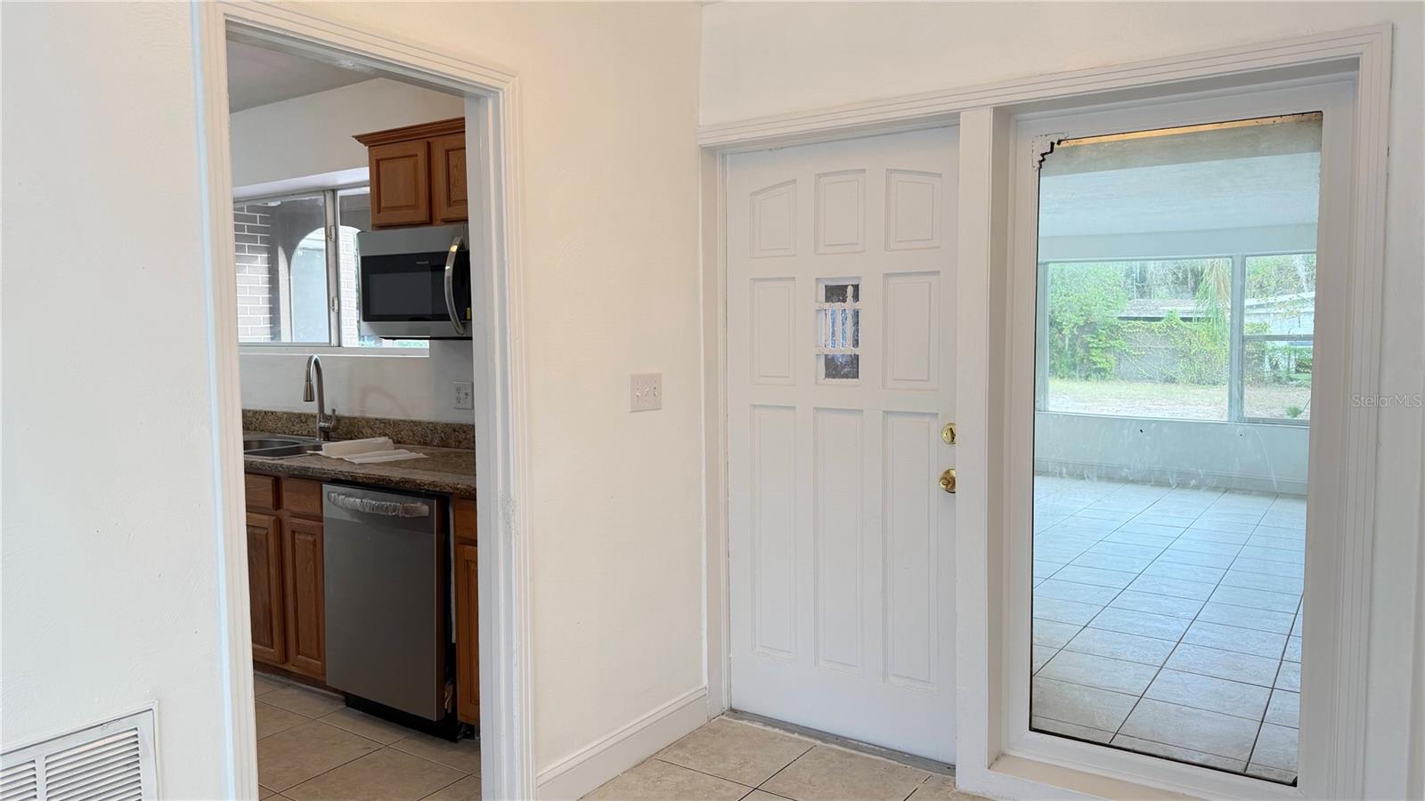 TEMPLE TERRACE RIVERSIDE SUBDI - Residential