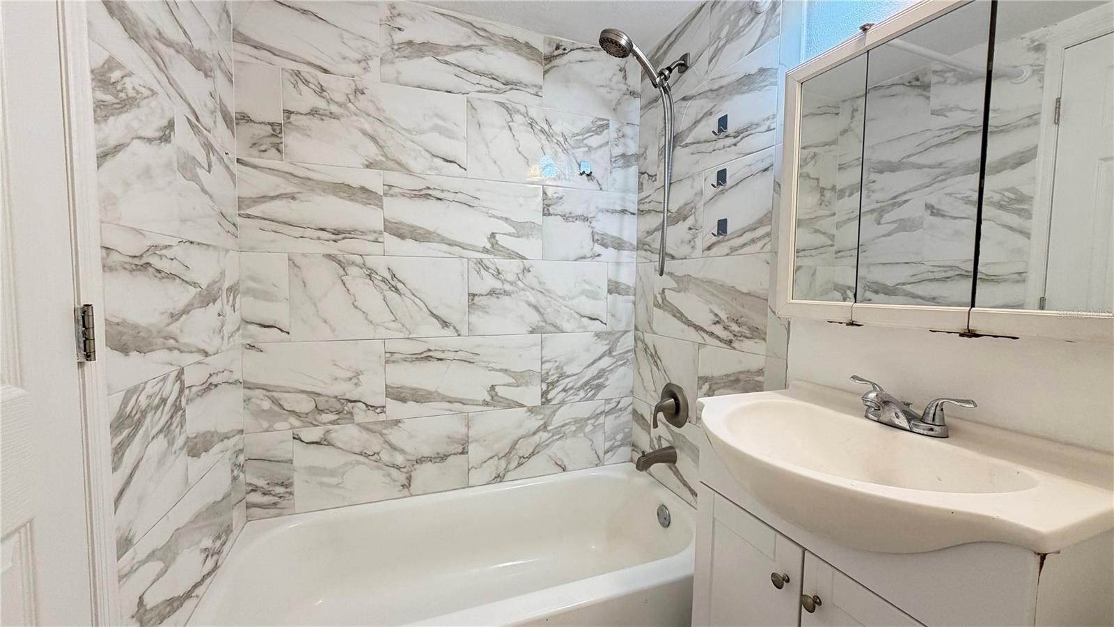 TEMPLE TERRACE RIVERSIDE SUBDI - Residential