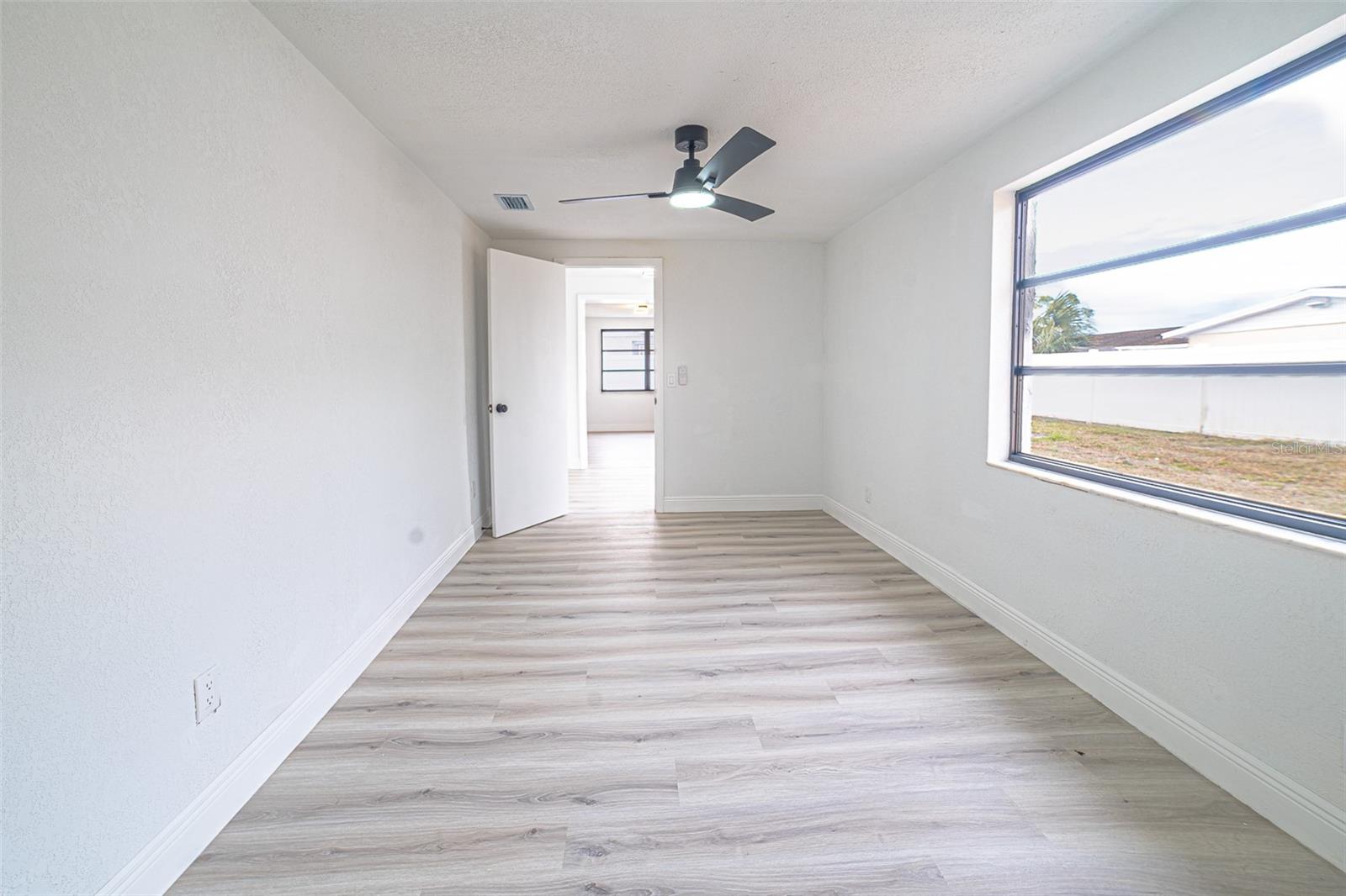 REGENCY PARK - Residential