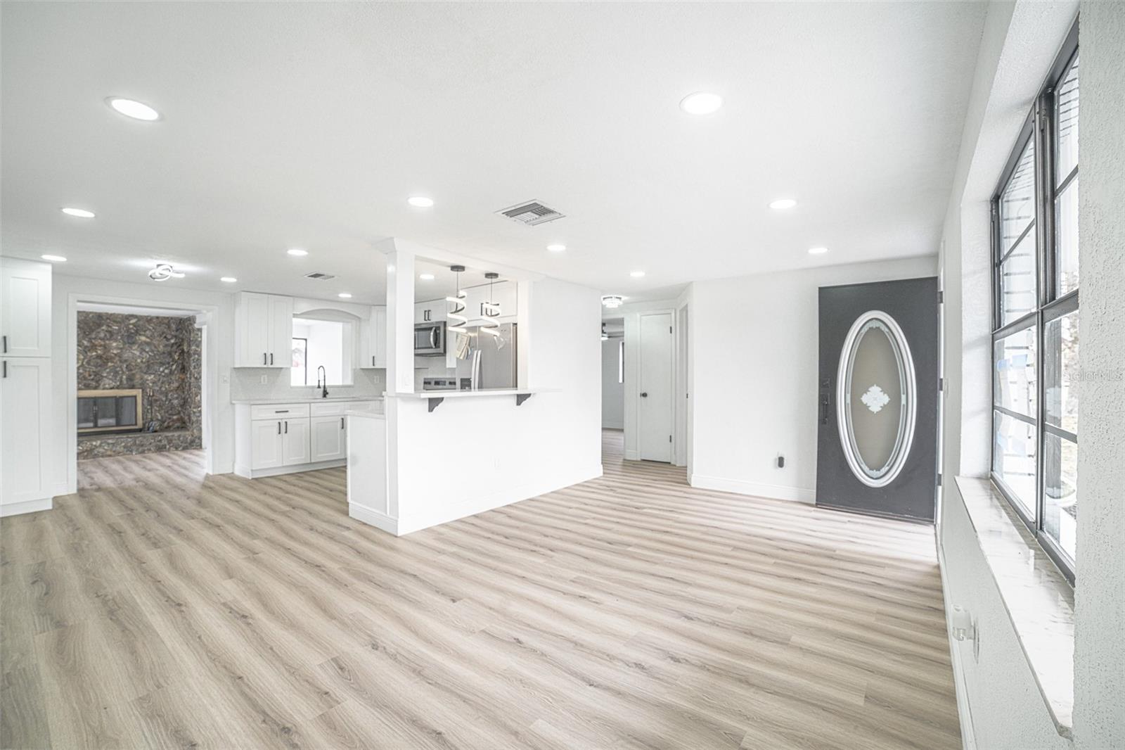 REGENCY PARK - Residential