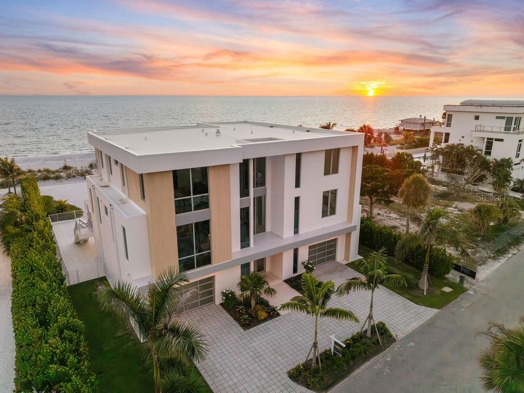 6489 GULFSIDE ROAD