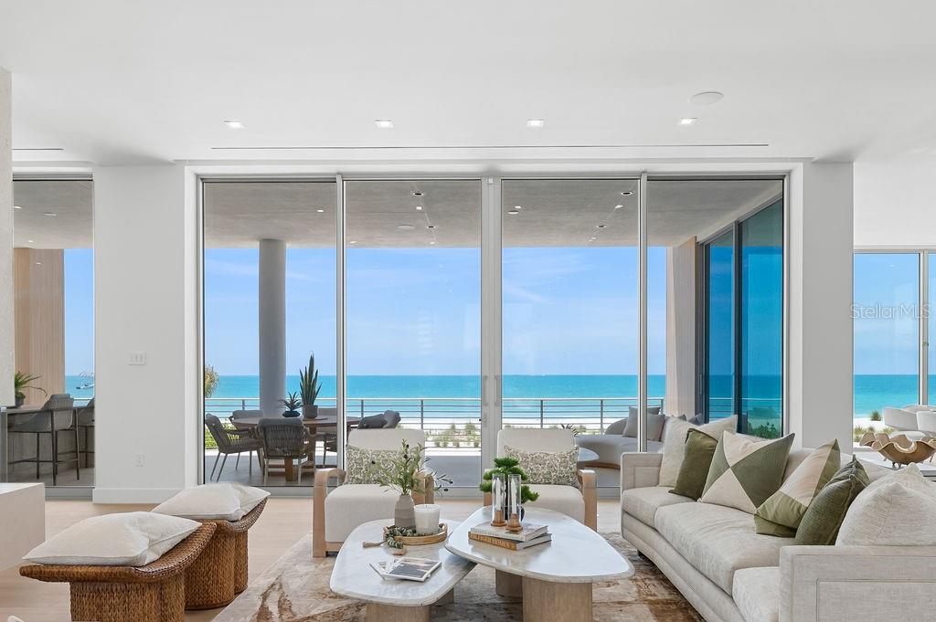 SLEEPY LAGOON - Residential
