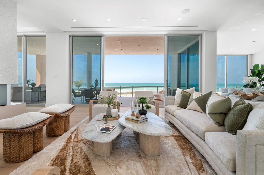 SLEEPY LAGOON - Residential