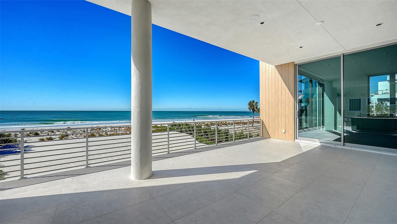 SLEEPY LAGOON - Residential