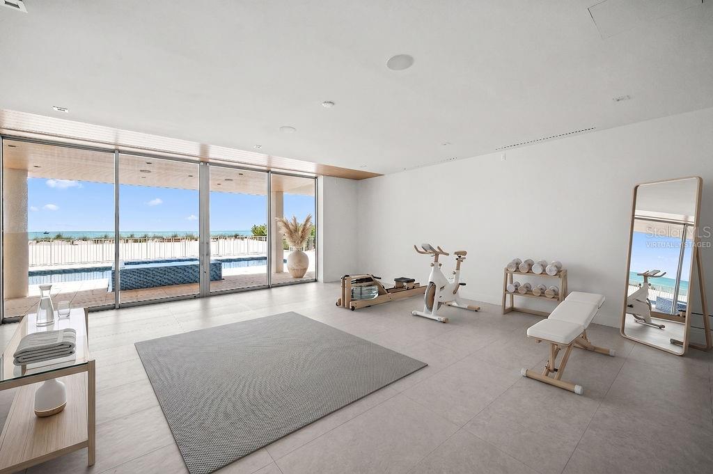 SLEEPY LAGOON - Residential