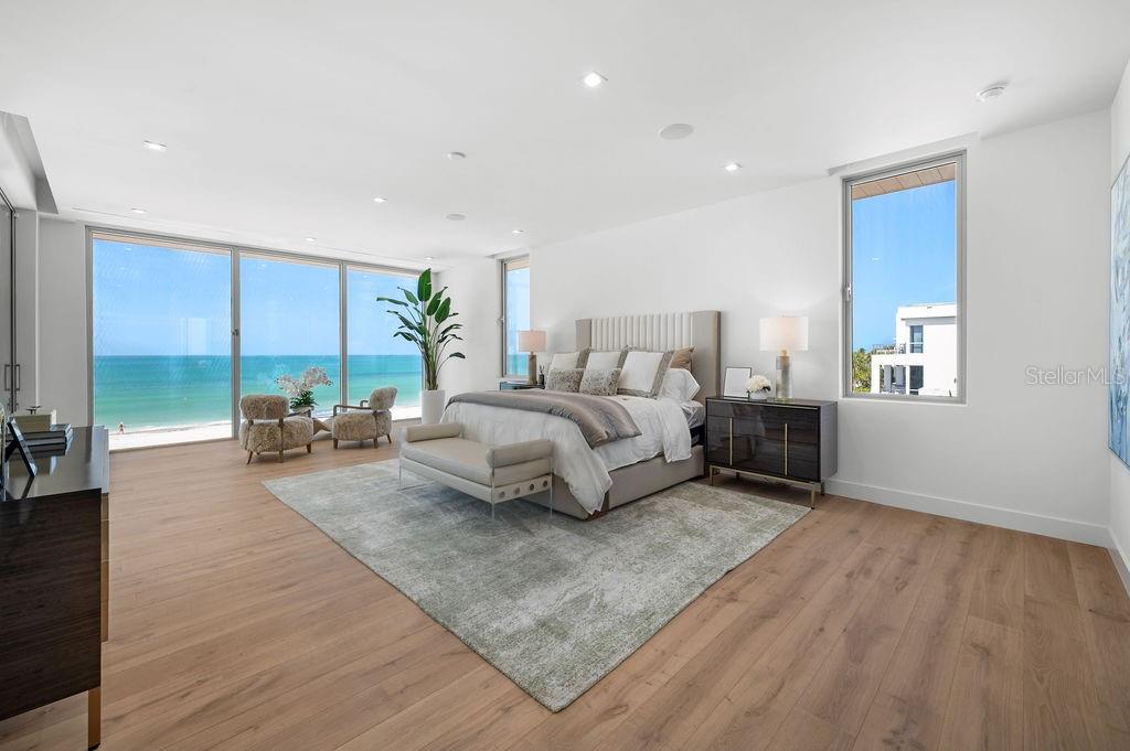 SLEEPY LAGOON - Residential