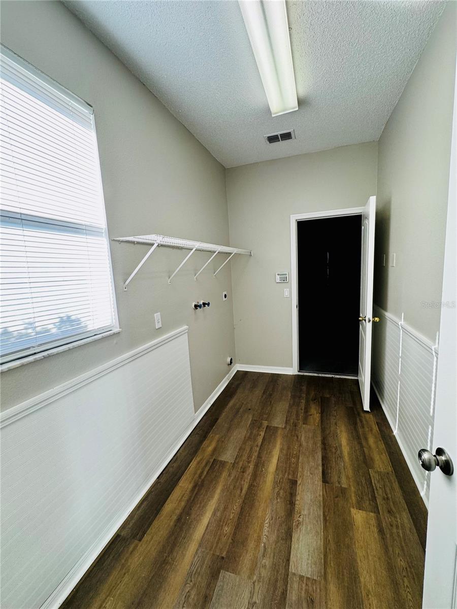 ANDOVER CAY PH 02A 48 77 - Residential