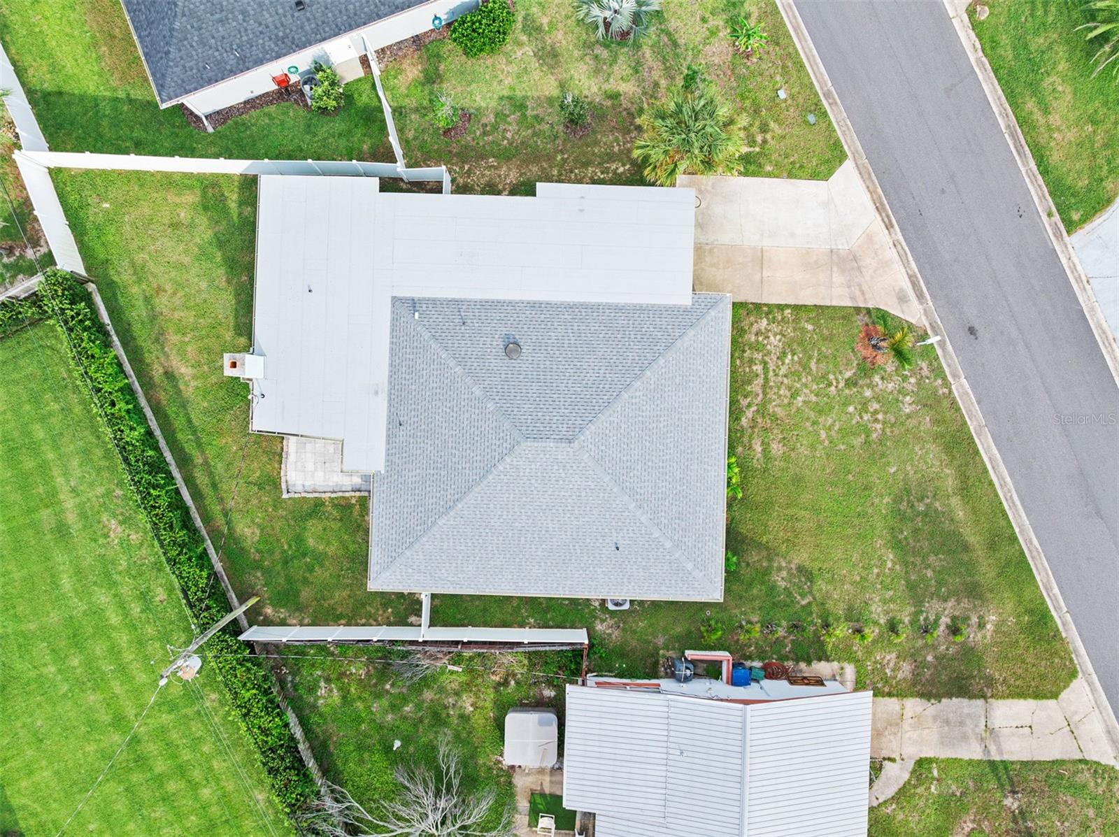 22 PLAZA DRIVE