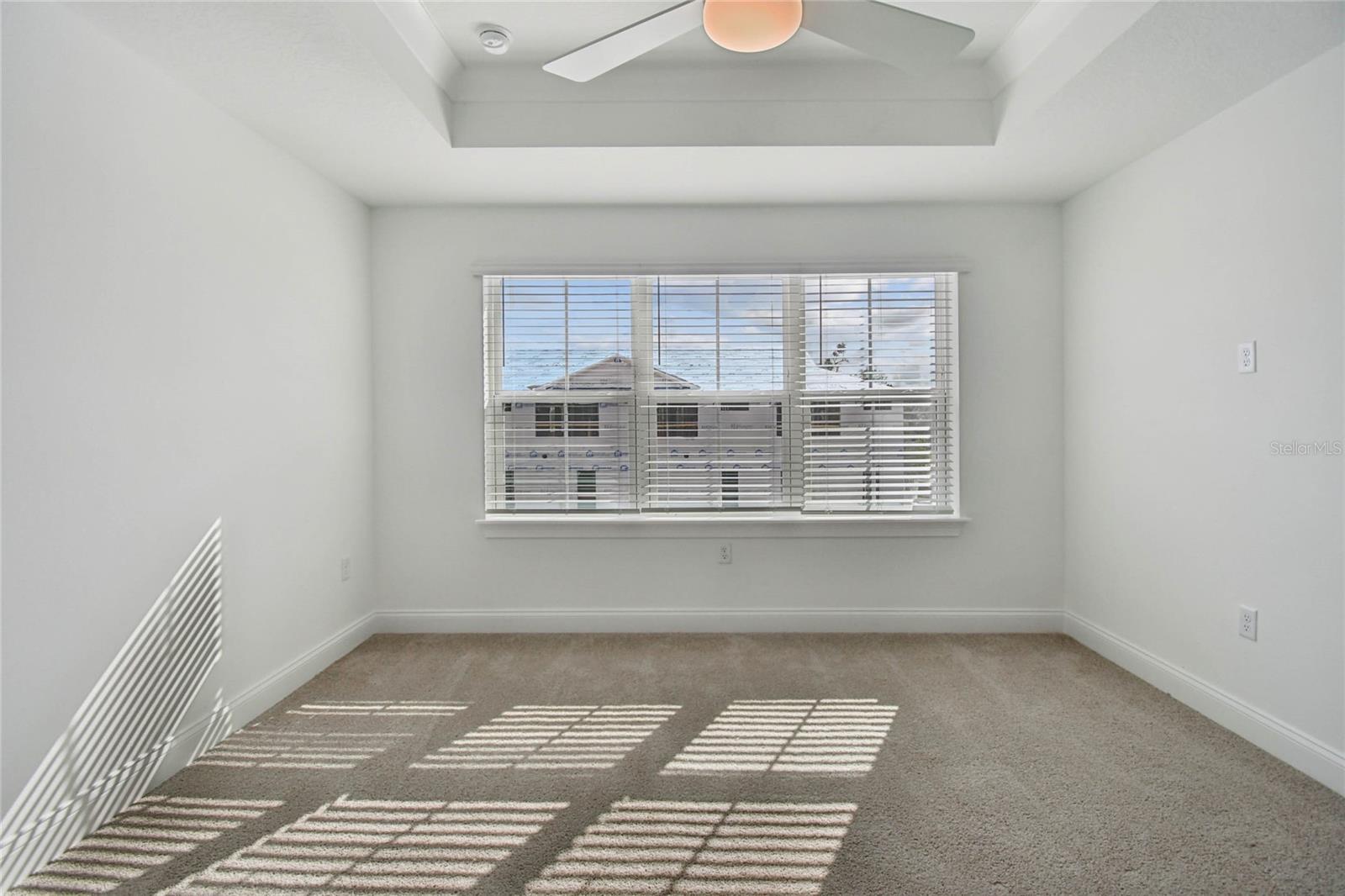 TOWNES AT NORTHLAKE - Residential