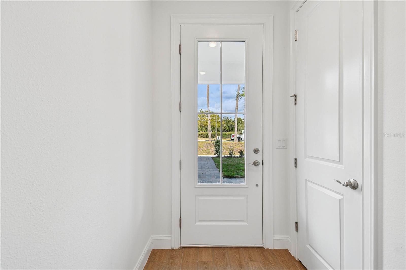 TOWNES AT NORTHLAKE - Residential