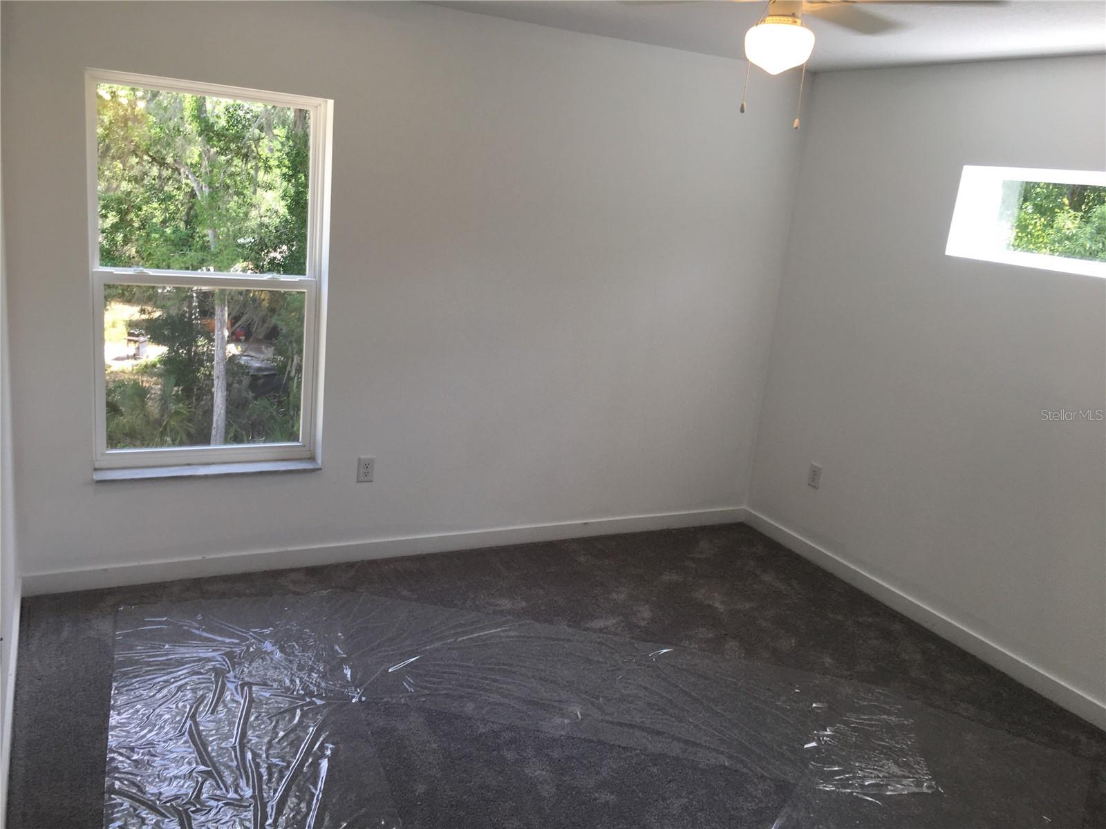 LAUREL OAKS SUB - Residential