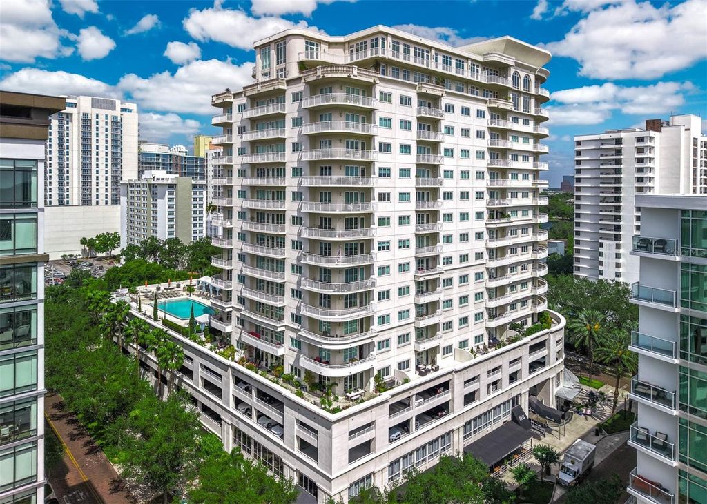 Photo of 100 S Eola Drive #607, Orlando, FL 32801 (MLS # O6402635)