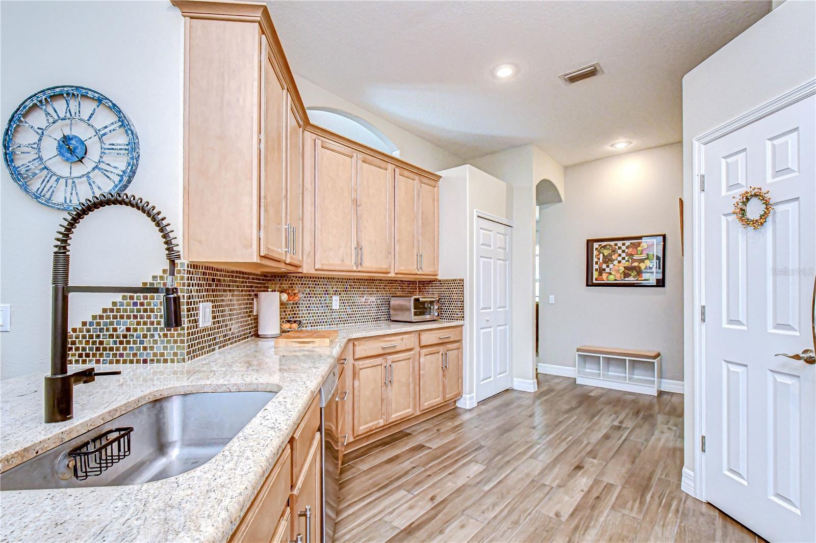 FISHHAWK RANCH PH 1 - Residential