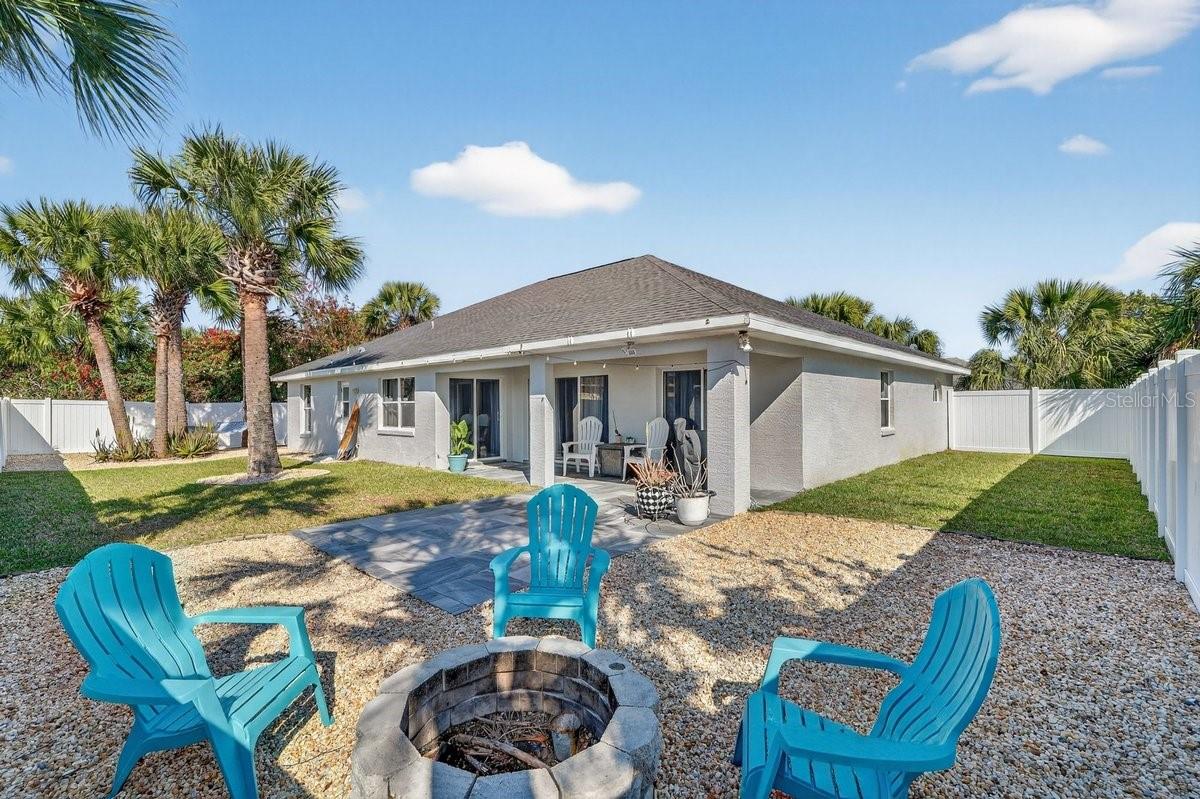 PELICAN DUNES LTS 01-52 INC - Residential