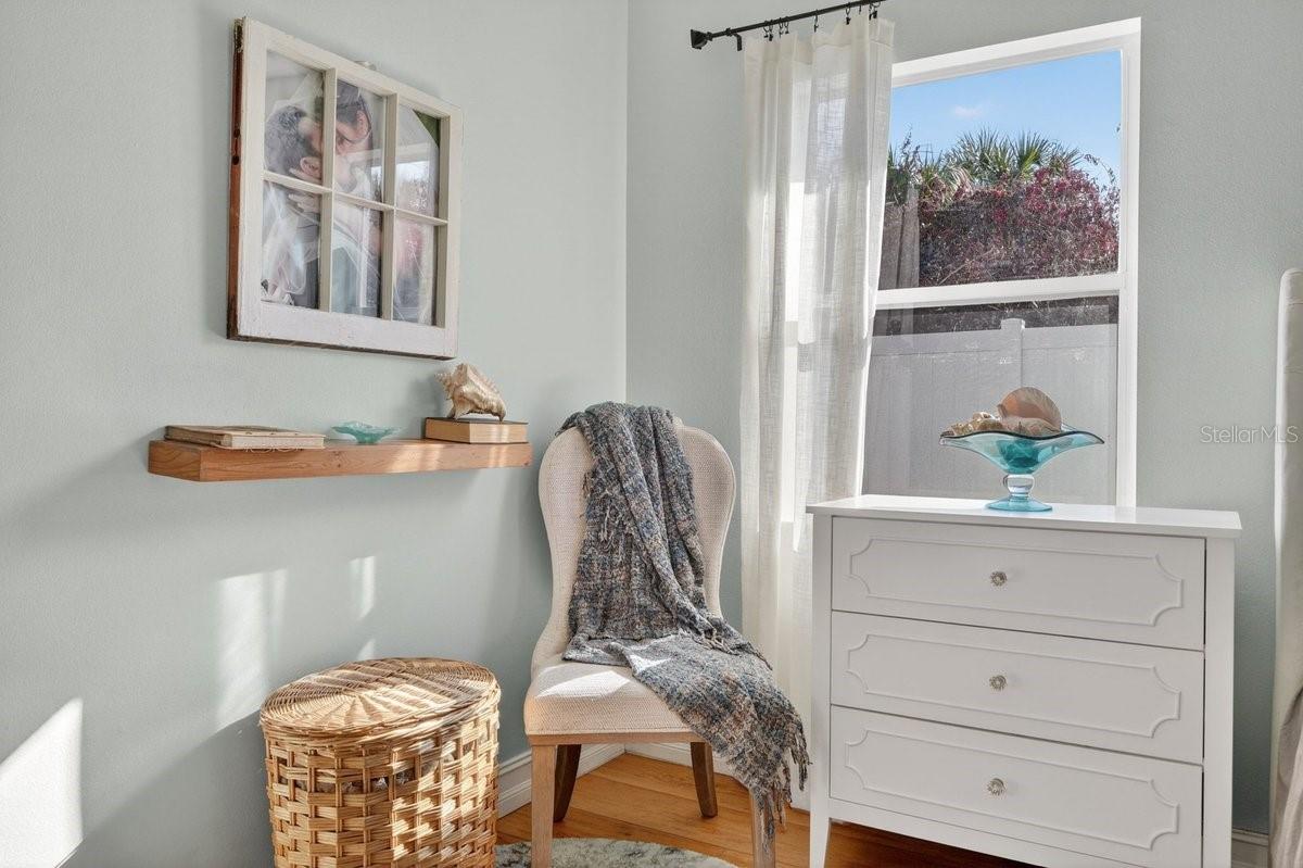 PELICAN DUNES LTS 01-52 INC - Residential