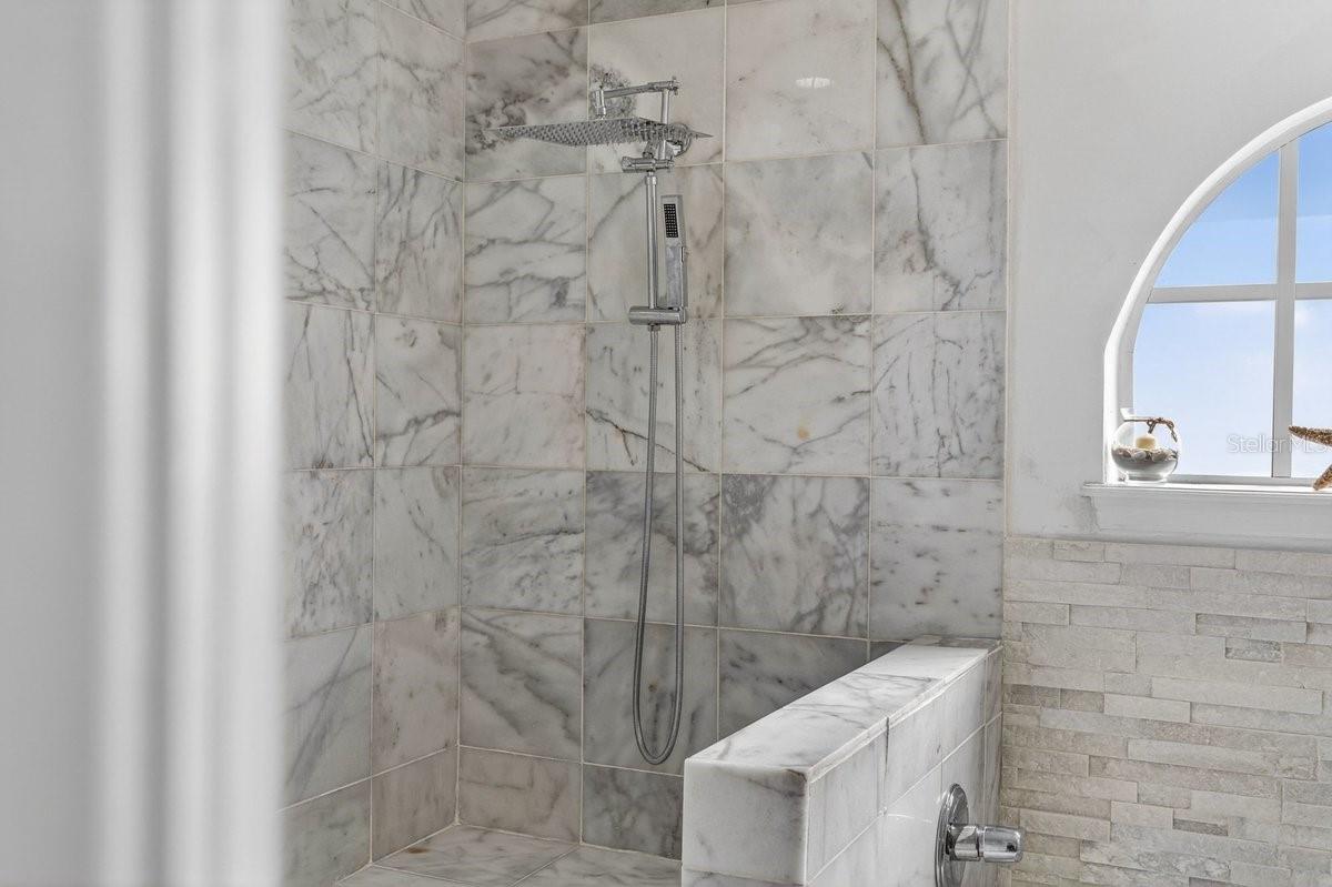 PELICAN DUNES LTS 01-52 INC - Residential