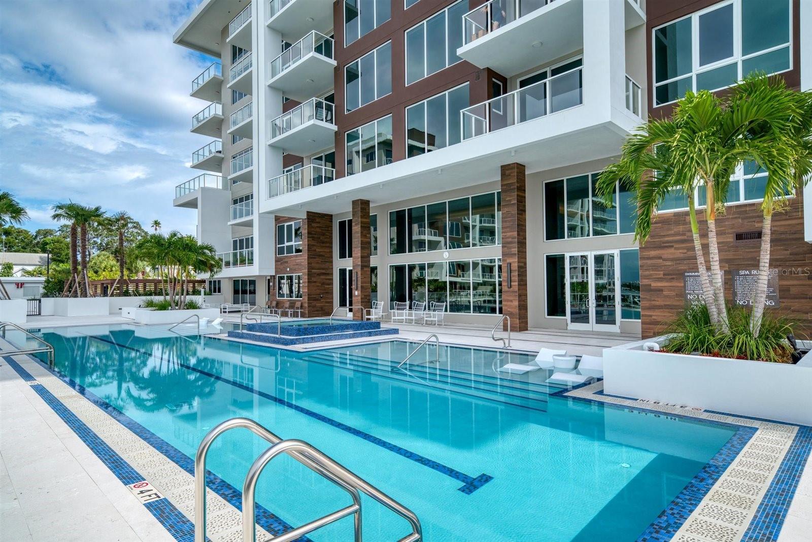 MARINA BAY 880 CONDO - Residential
