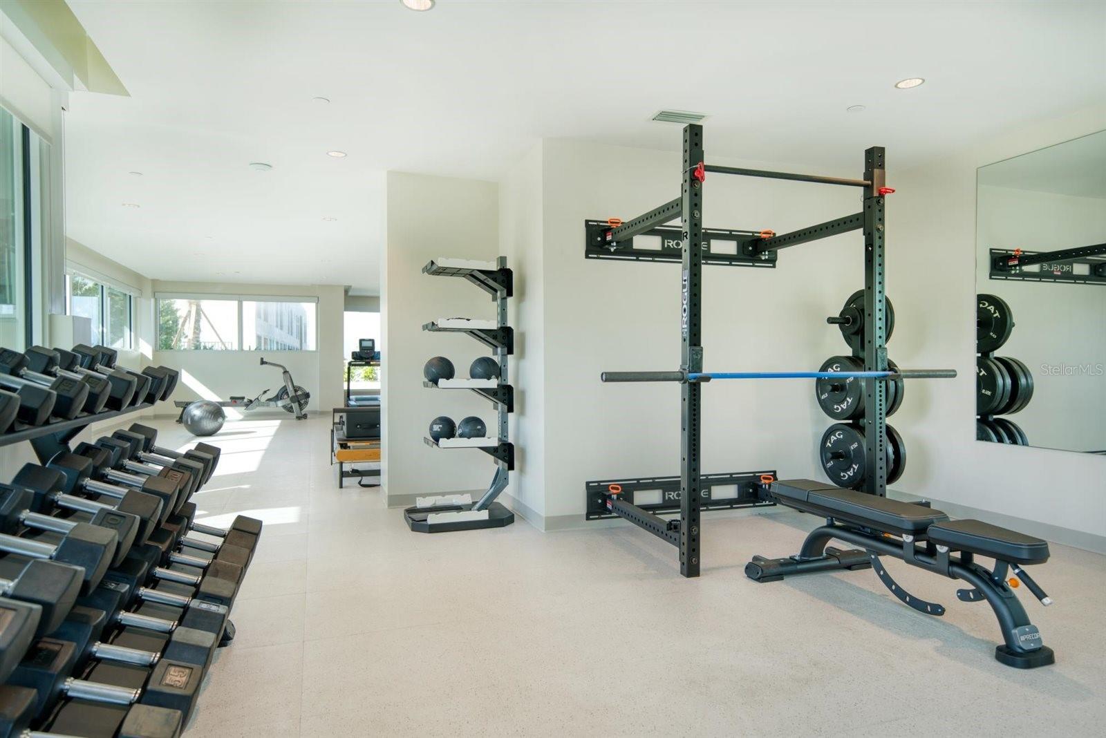 900 N OSCEOLA AVENUE 401