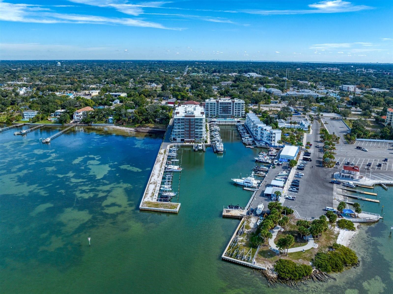 900 N OSCEOLA AVENUE 401