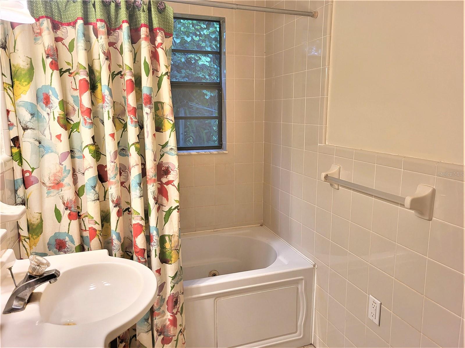 RUTLAND ESTATES - Residential