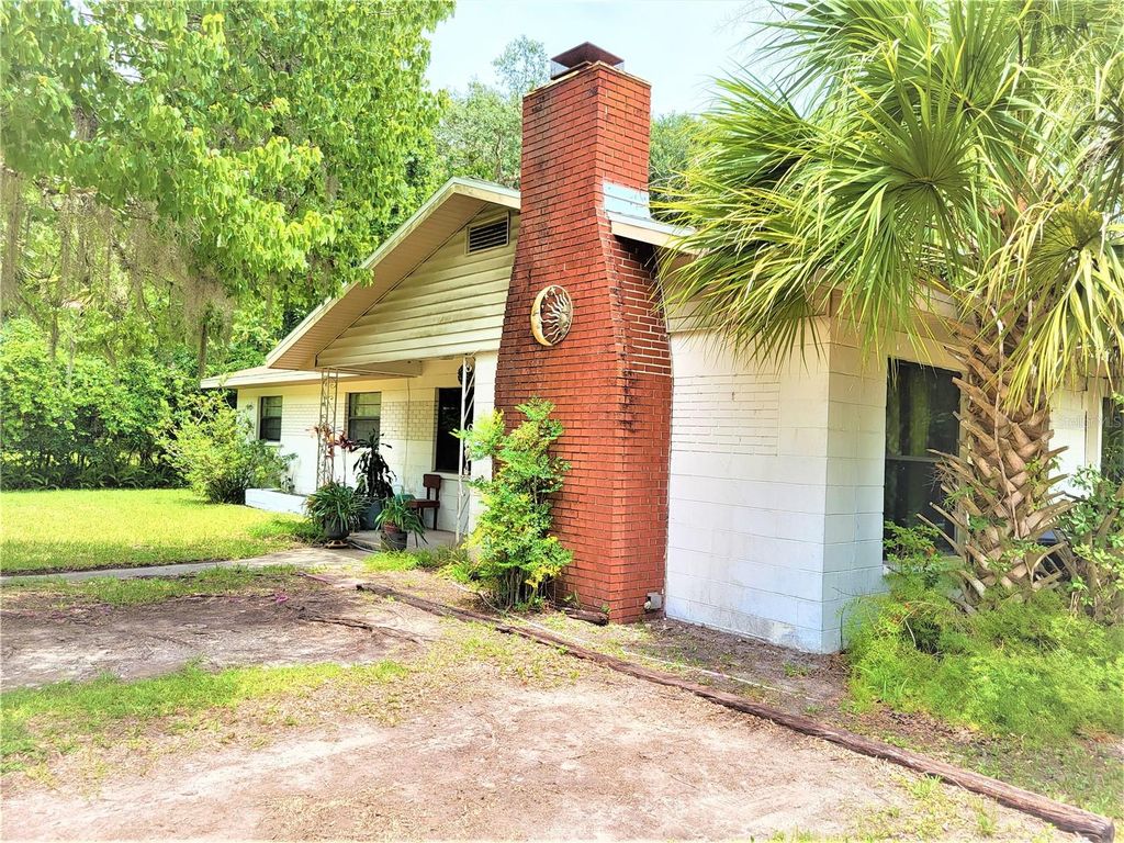 Photo of 751 S Mulberry Point, Inverness, FL 34450 (MLS # OM710864)