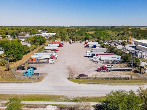 1120 S LEAVITT AVENUE ORANGE CITY FL 32763