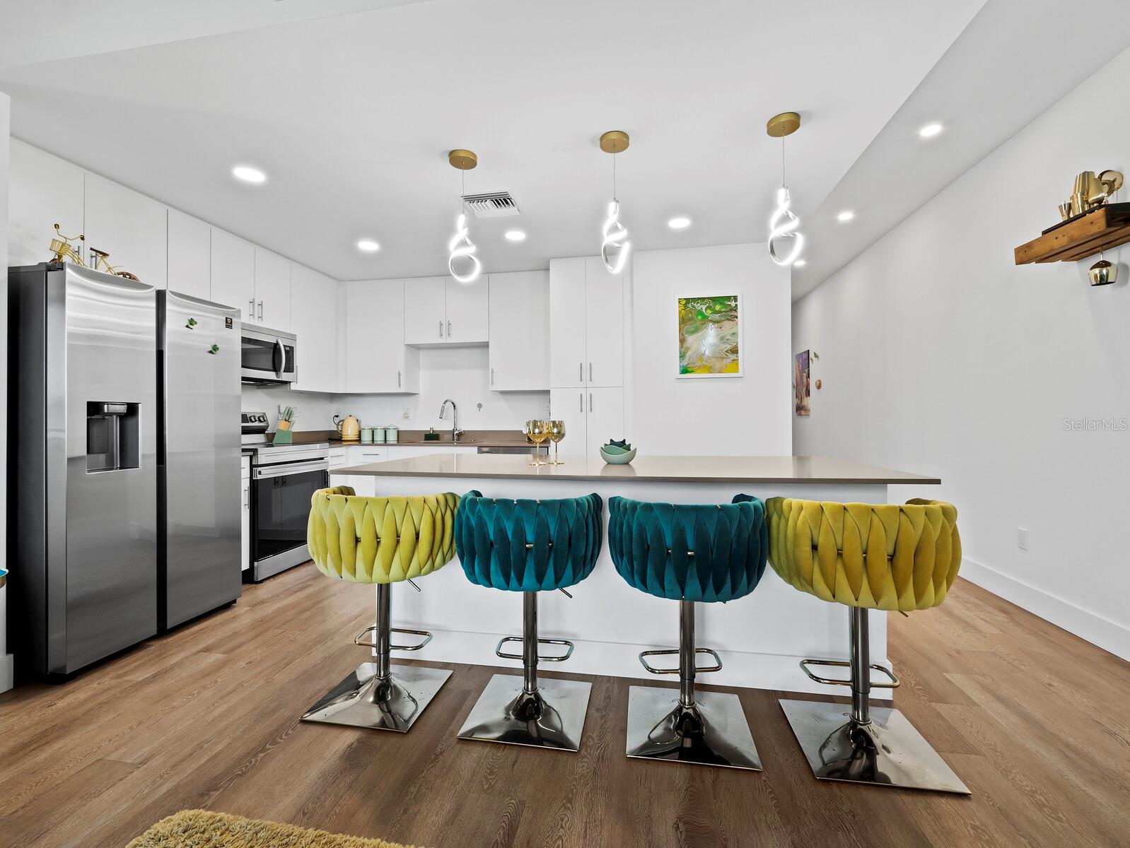 1703 N TAMIAMI TRAIL 306