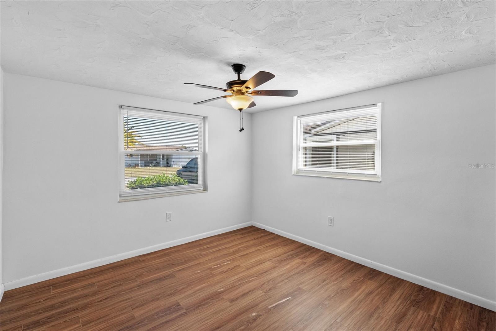 HOLIDAY GARDENS ESTATES - Residential