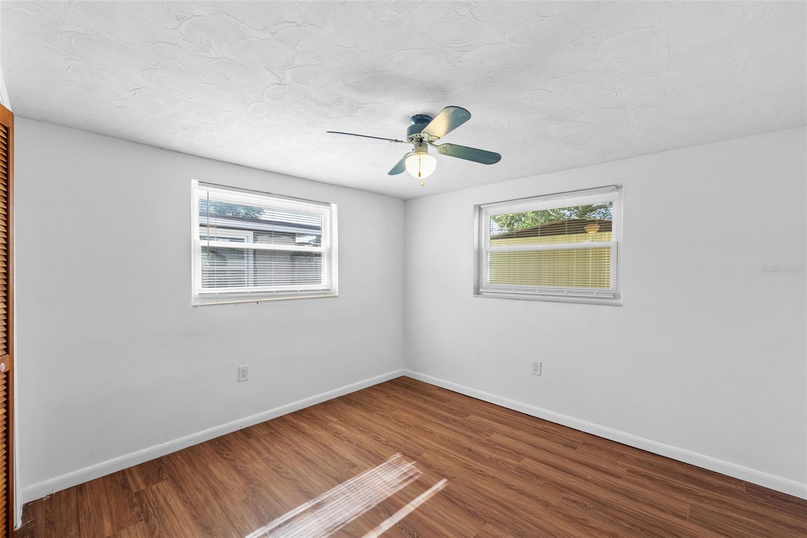 HOLIDAY GARDENS ESTATES - Residential