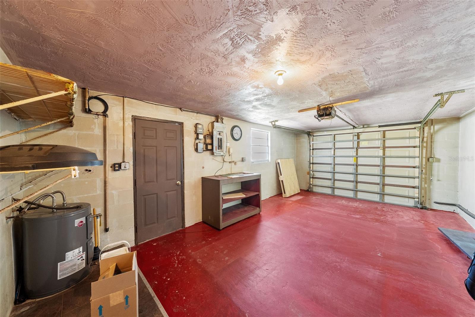 HOLIDAY GARDENS ESTATES - Residential