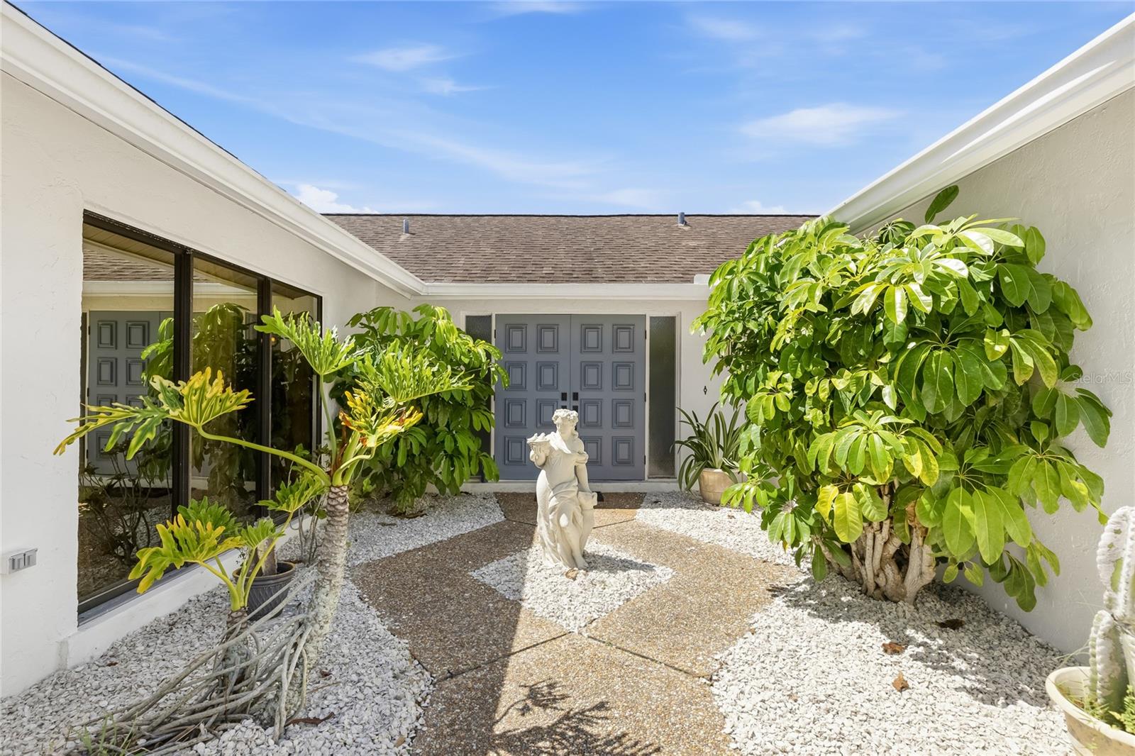 5710 DORAL COURT