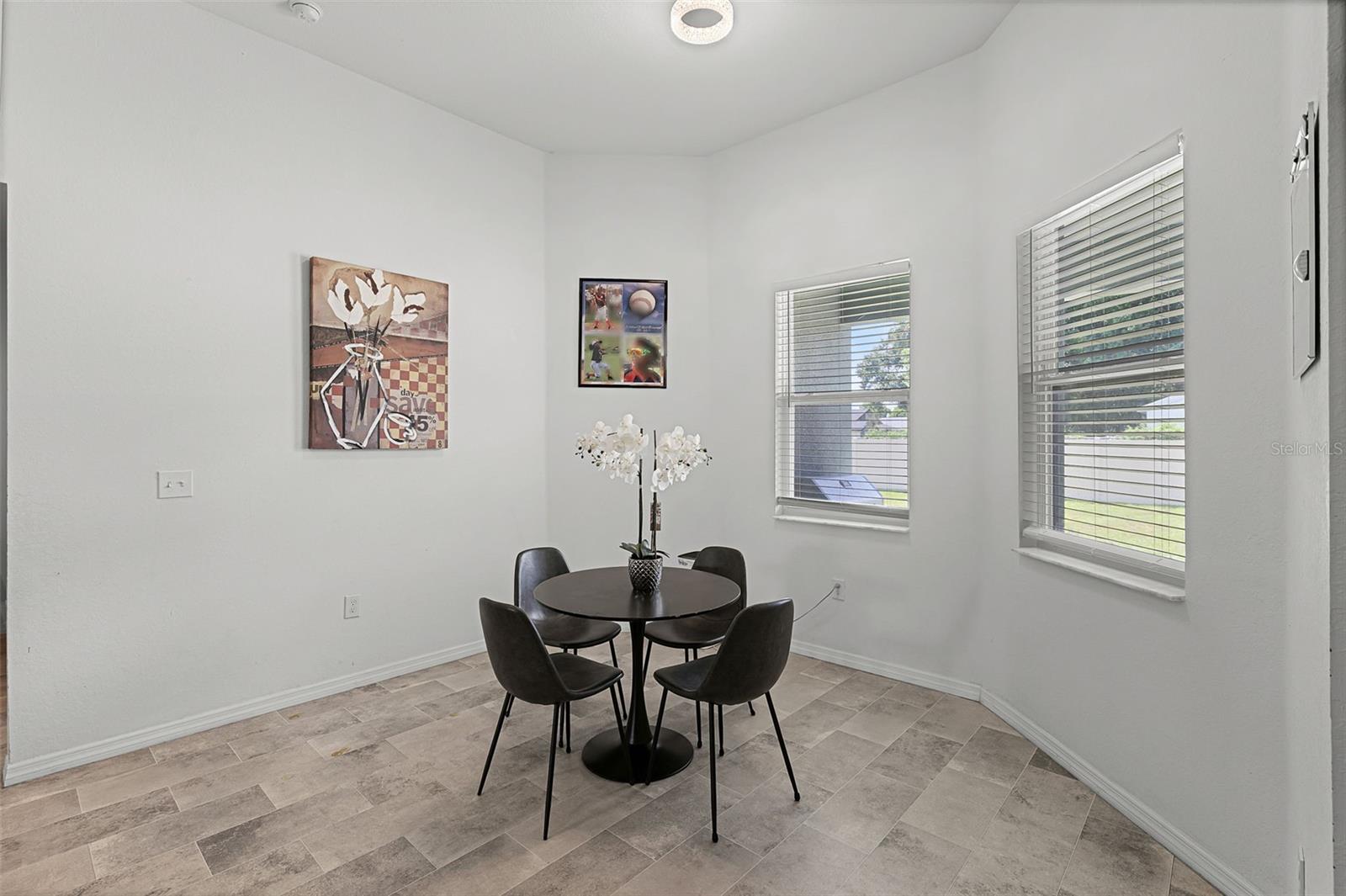 VILLAGE/CRYSTAL BEACH - Residential Lease