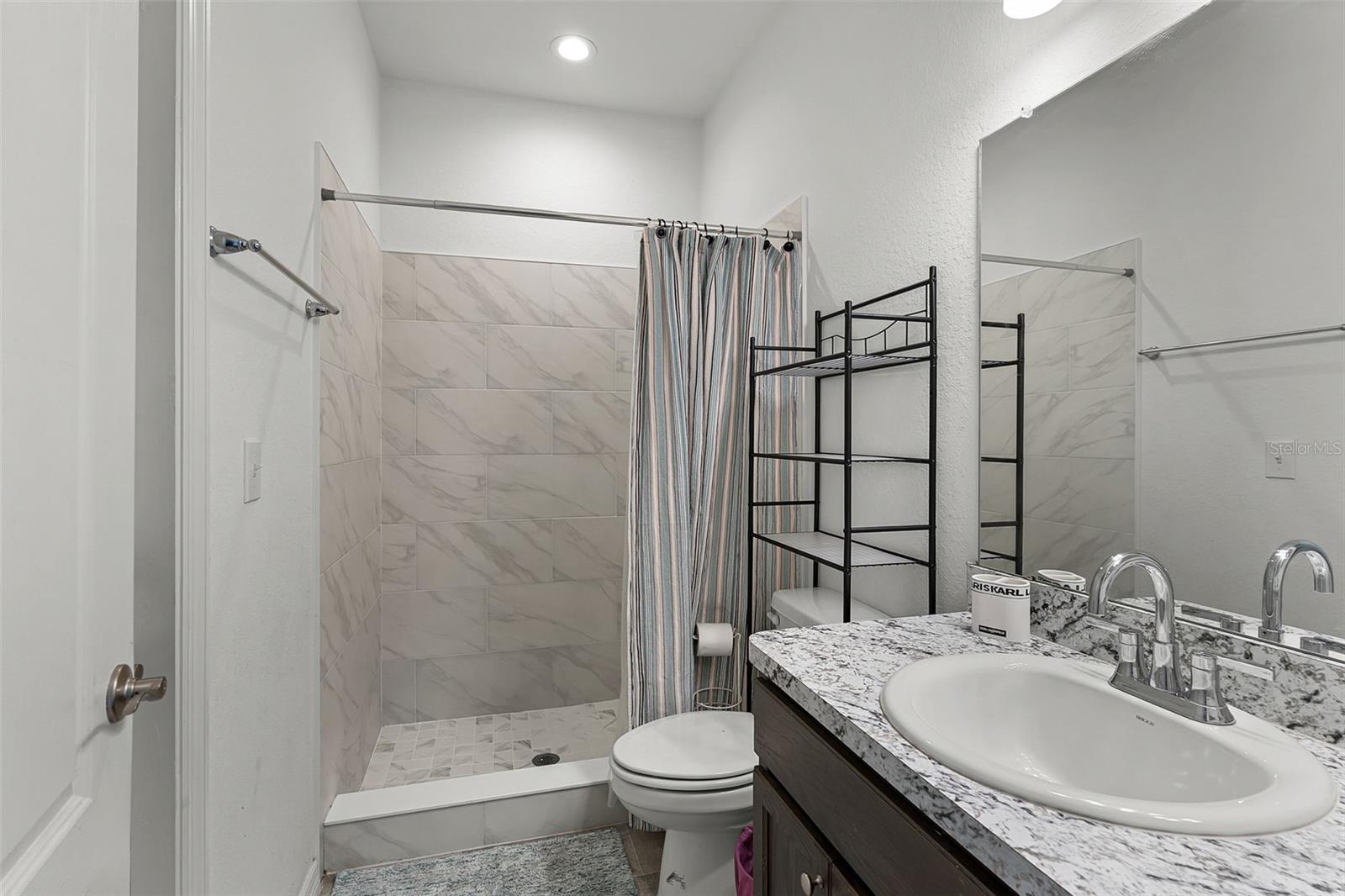 VILLAGE/CRYSTAL BEACH - Residential Lease