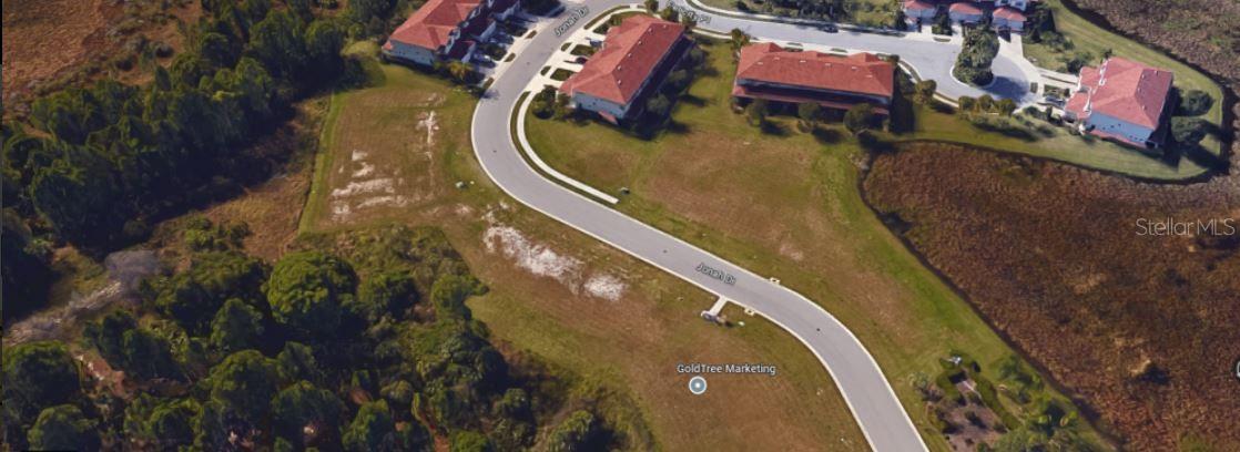 TOWNS AT LAKESIDE - Land