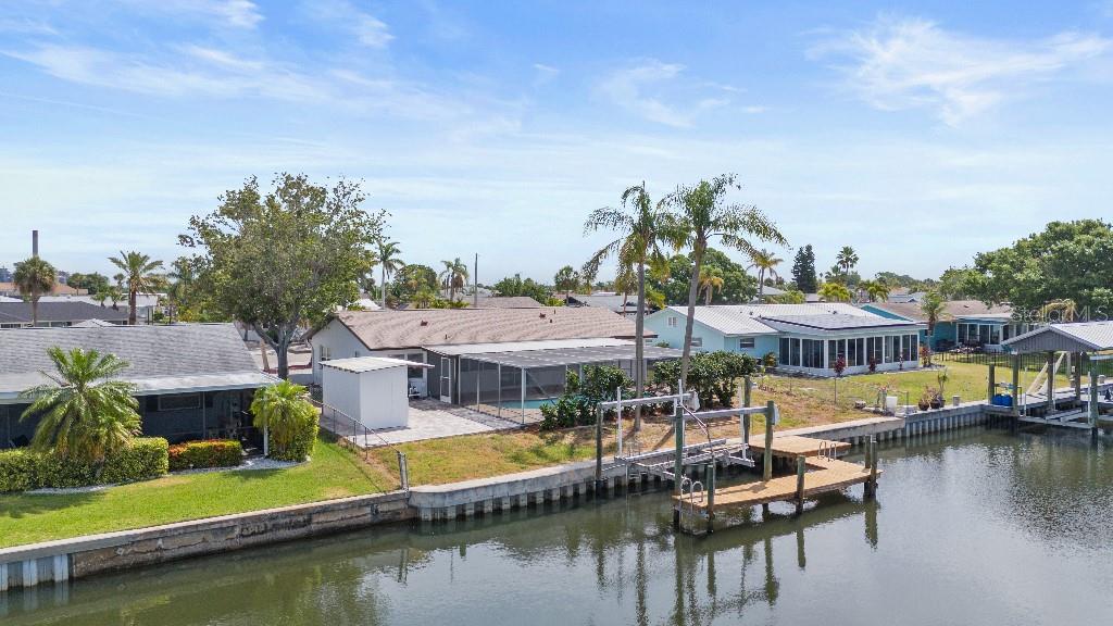 APOLLO BEACH UNIT 08 A RESUBDI - Residential