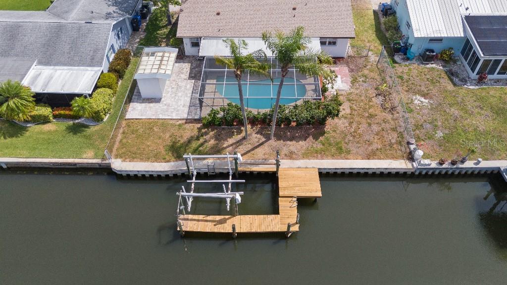 APOLLO BEACH UNIT 08 A RESUBDI - Residential