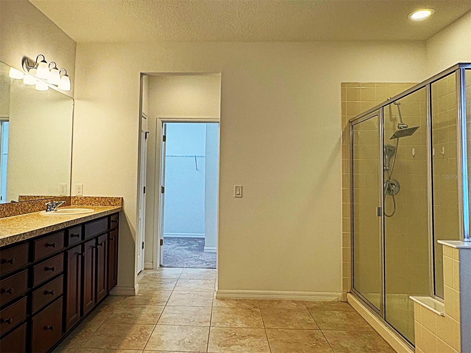 OCOEE LNDGS - Residential