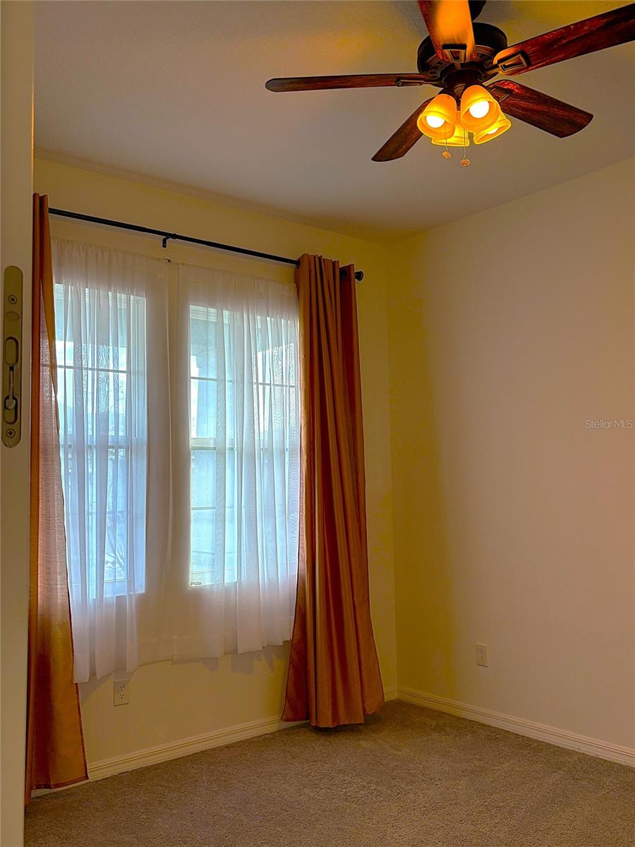 OCOEE LNDGS - Residential