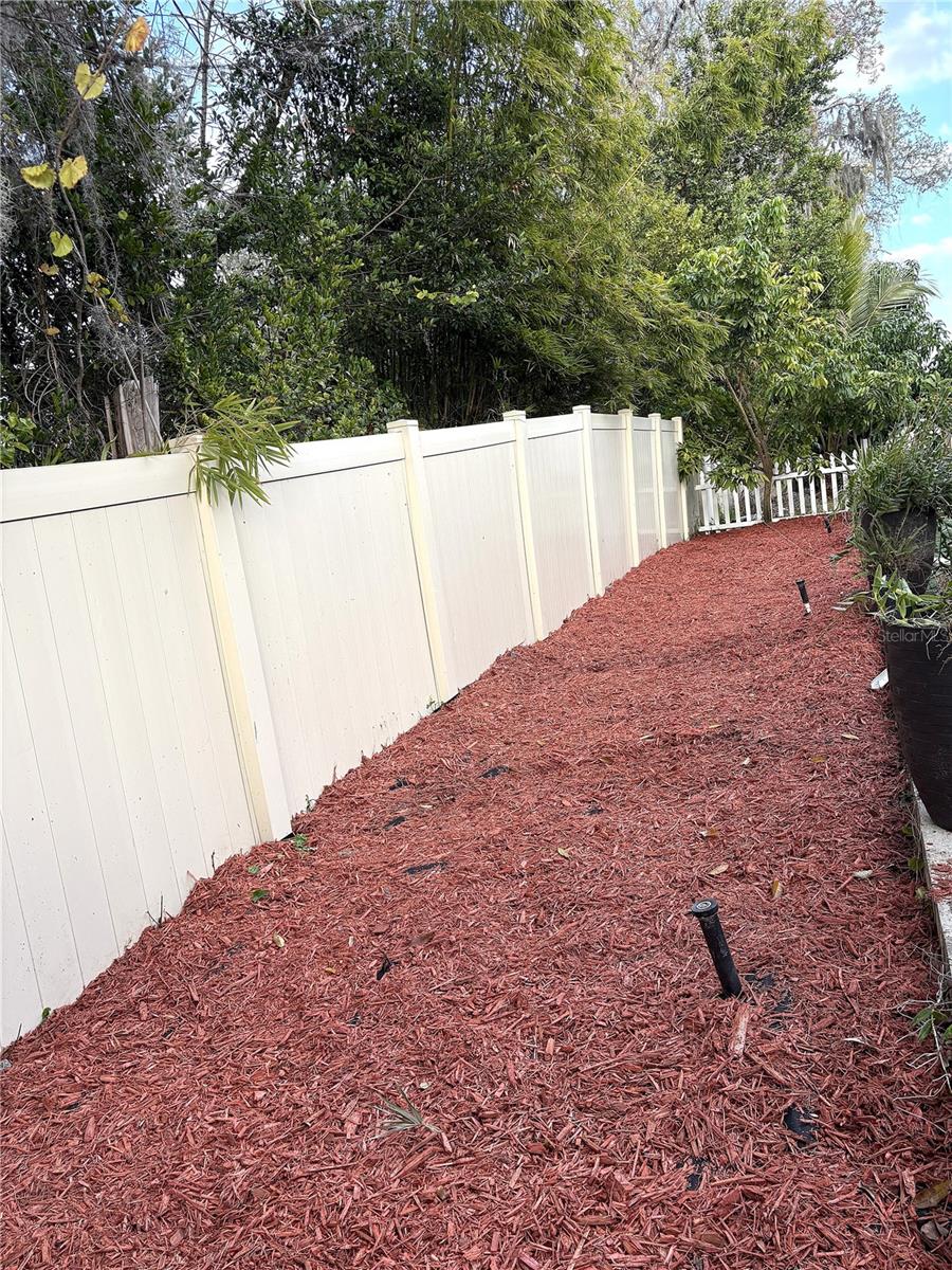 OCOEE LNDGS - Residential